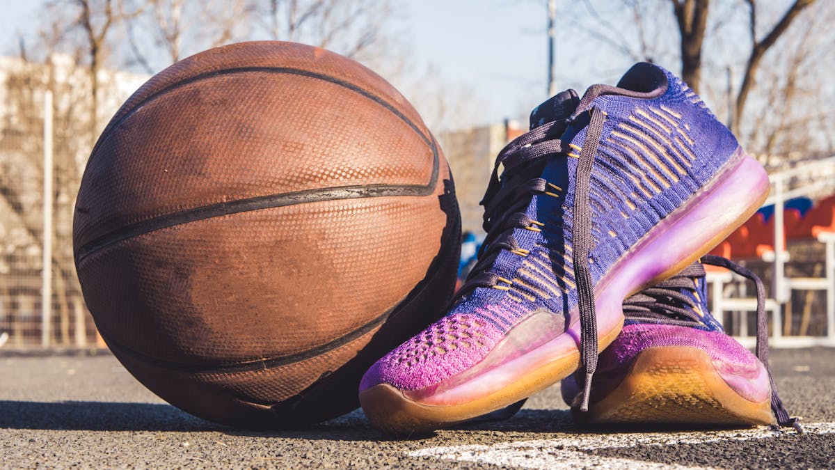 Zapatillas de baloncesto 2026: los modelos que valen cada euro en la cancha