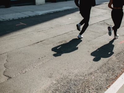 On Running presenta la Cloud 6 y conquista el running urbano en 2026