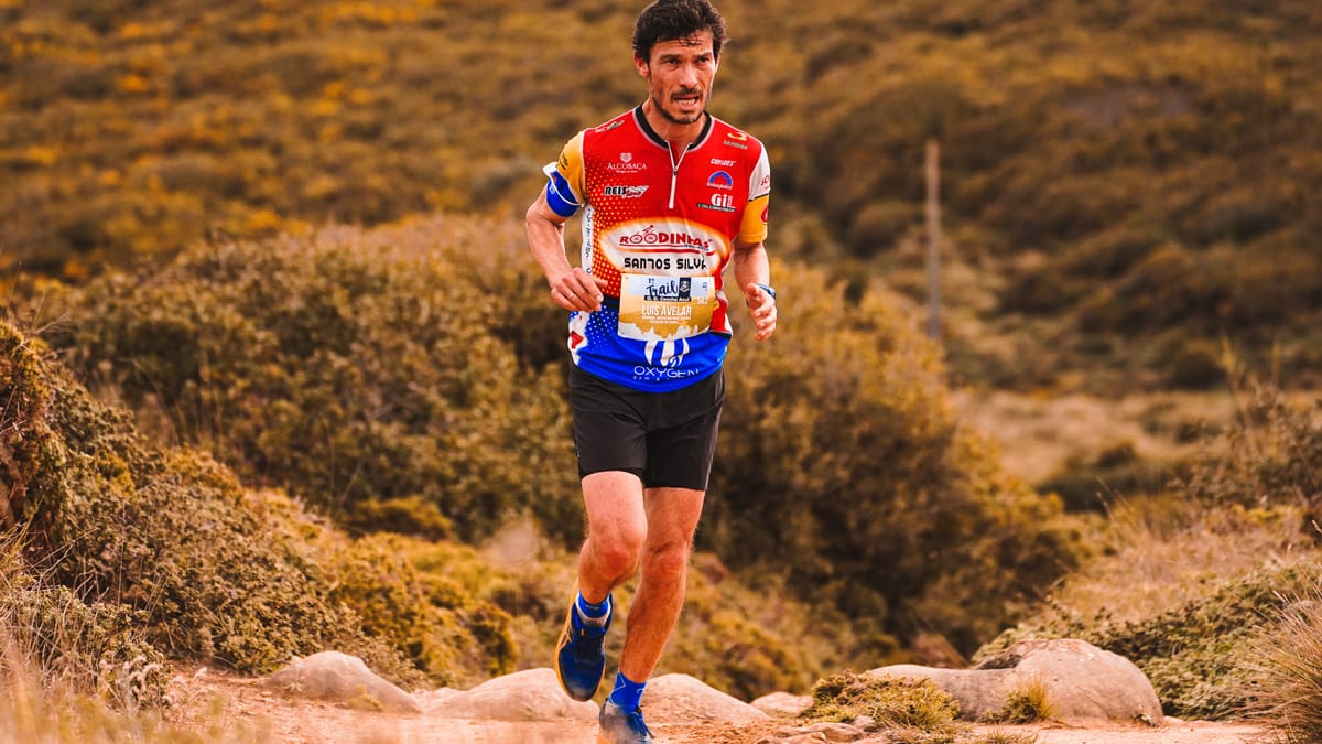 Cómo elegir zapatillas de trail en 2026: los factores que importan de verdad