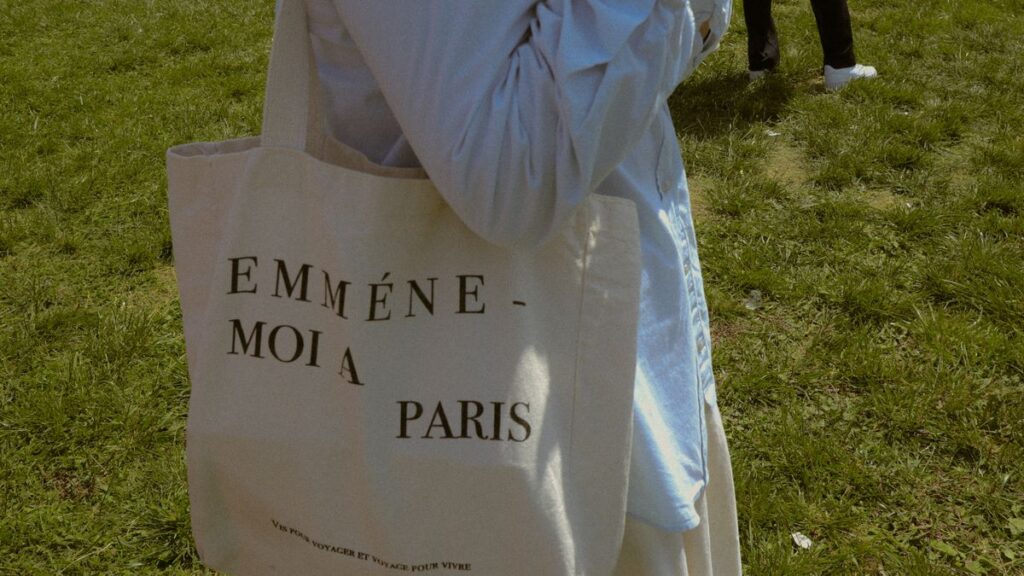 Dripbase guia elegir tote bag canvas resistente - dripbase-guia-elegir-tote-bag-canvas-resistente
