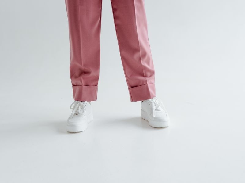 largo pantalon break zapatillas