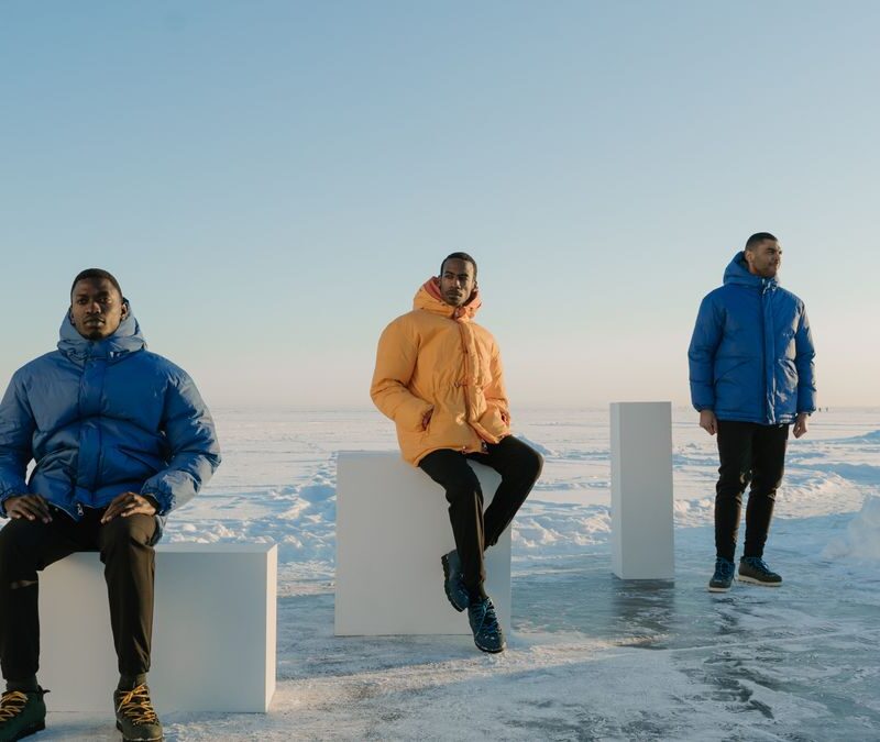 Chaquetas puffer: qué relleno elegir según el frío real que vas a pasar