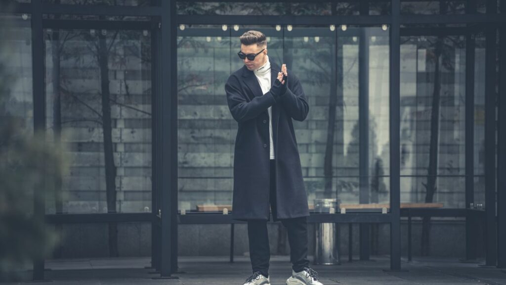 Dripbase abrigos high fashion streetwear claves estetica urbana - dripbase-abrigos-high-fashion-streetwear-claves-estetica-urbana