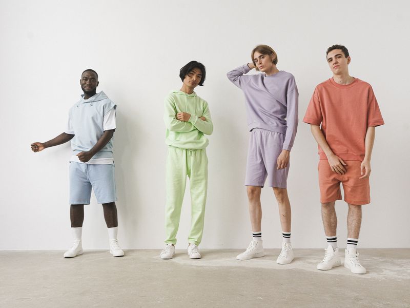oversized crew combinar pantalones calzado urbano