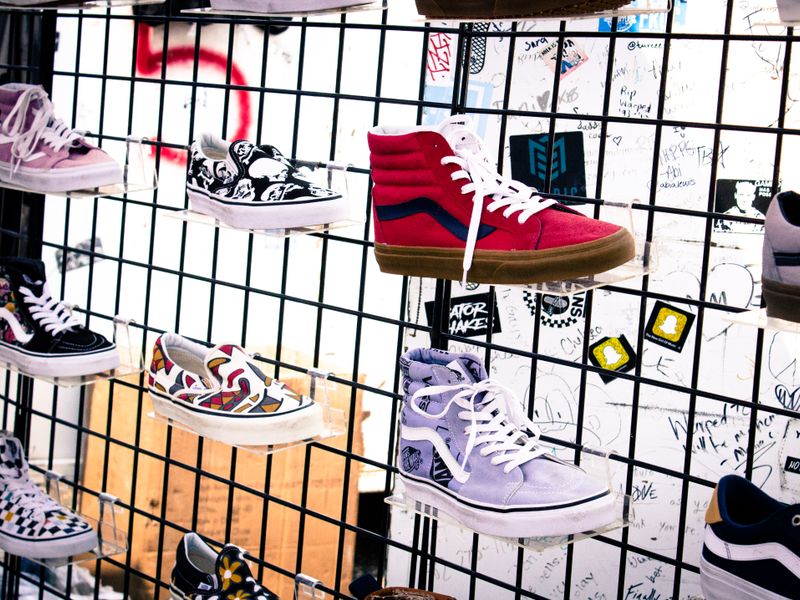 resell market zapatillas detectar sobreprecios